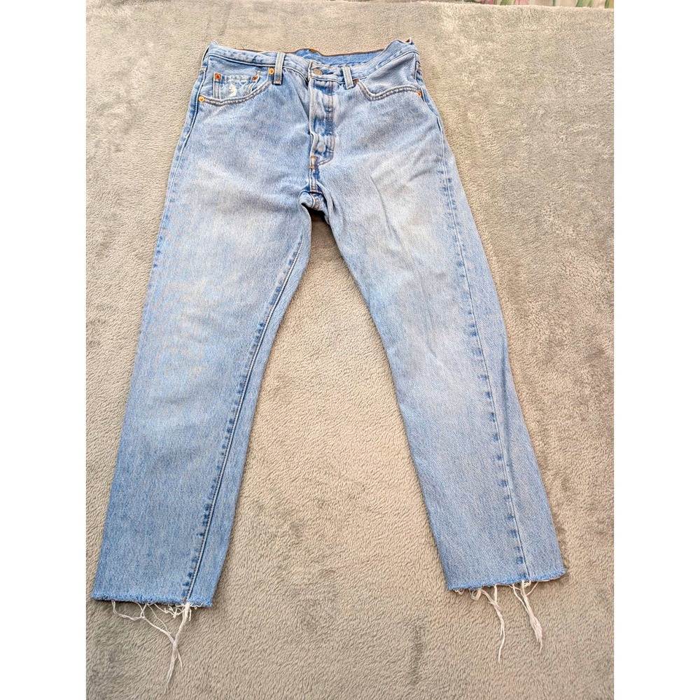 Levi's 501 Women's Skinny Jeans Light Wash Blue Denim Button Fly 5-Pocket Sz 28